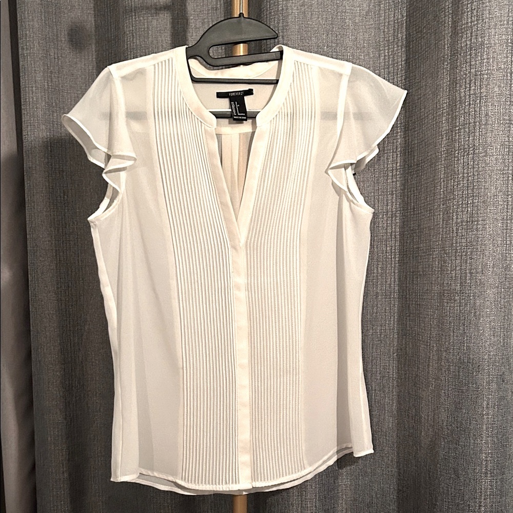 Forever 21 White Pleated Blouse